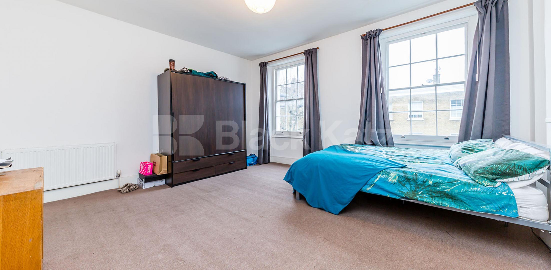 			STUNNING 4 BED ZONE 1, 4 Bedroom, 1 bath, 1 reception Flat			 Swinton Street , KINGS CROSS